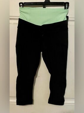 lululemon athletica Black Leggings with Mint Waistband